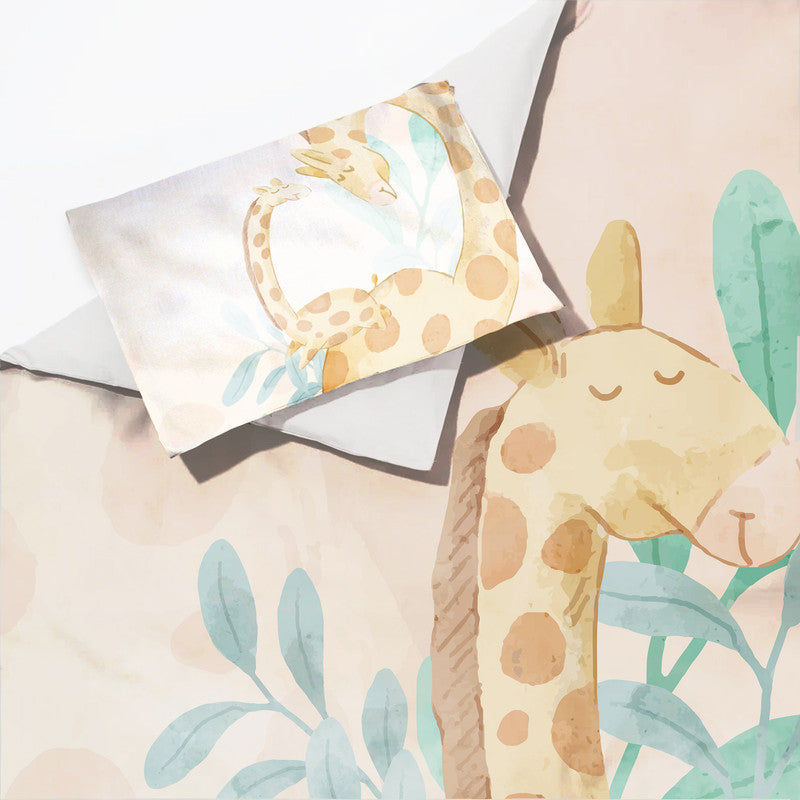 Adorable Giraffe Cot Set