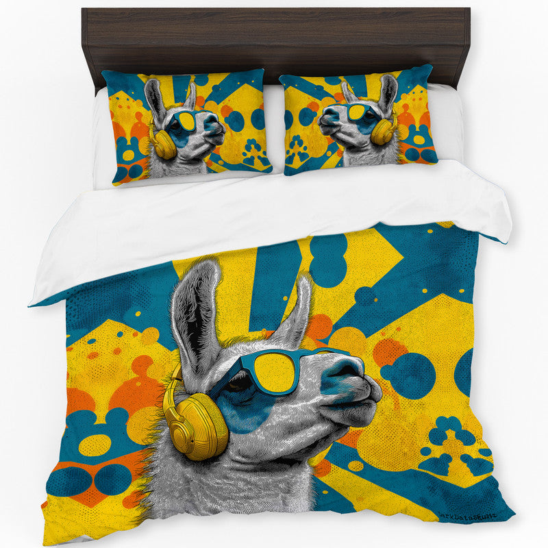 Alpaca Beats Duvet Cover Set by Wikus Schalkwyk