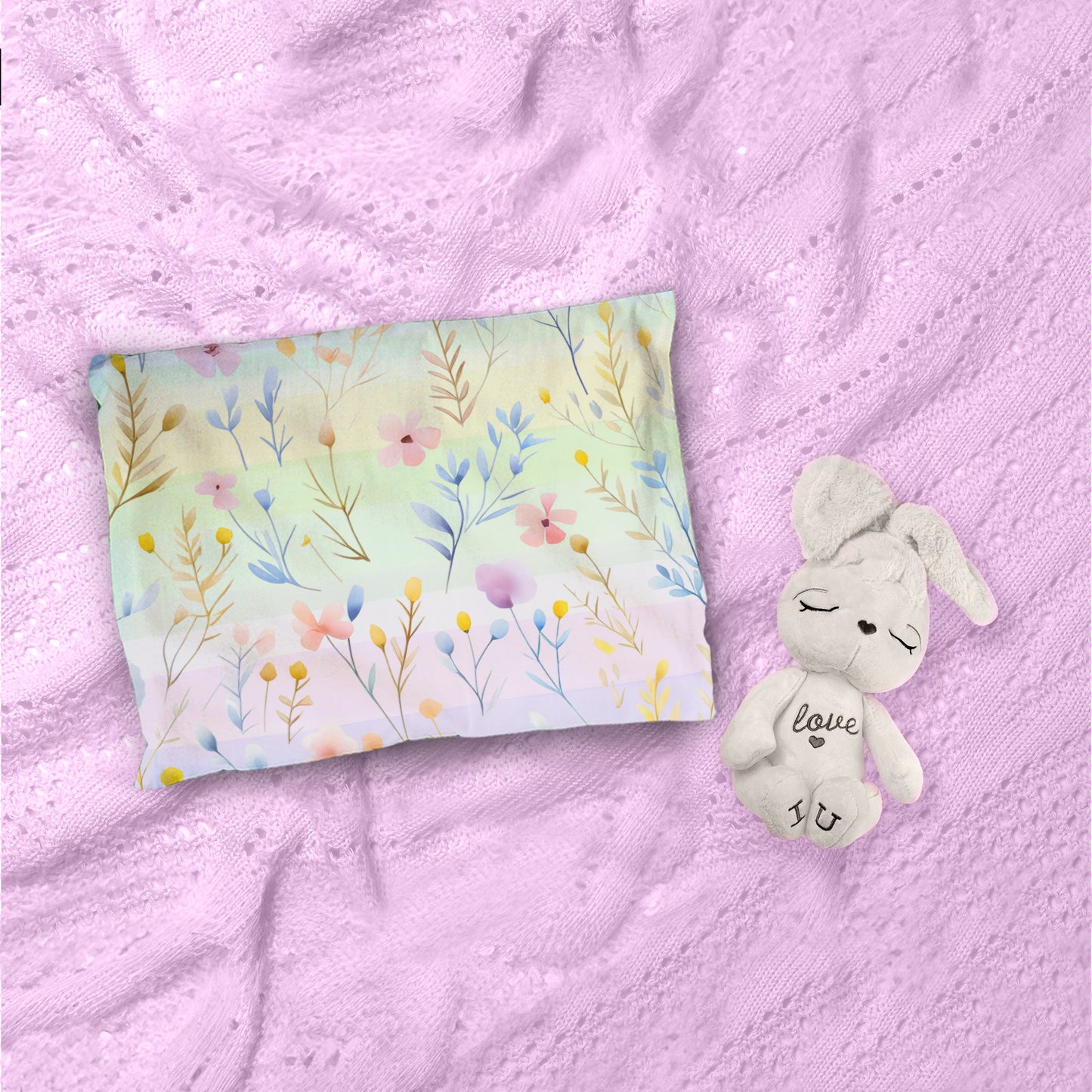 Bear Hug Cot Set