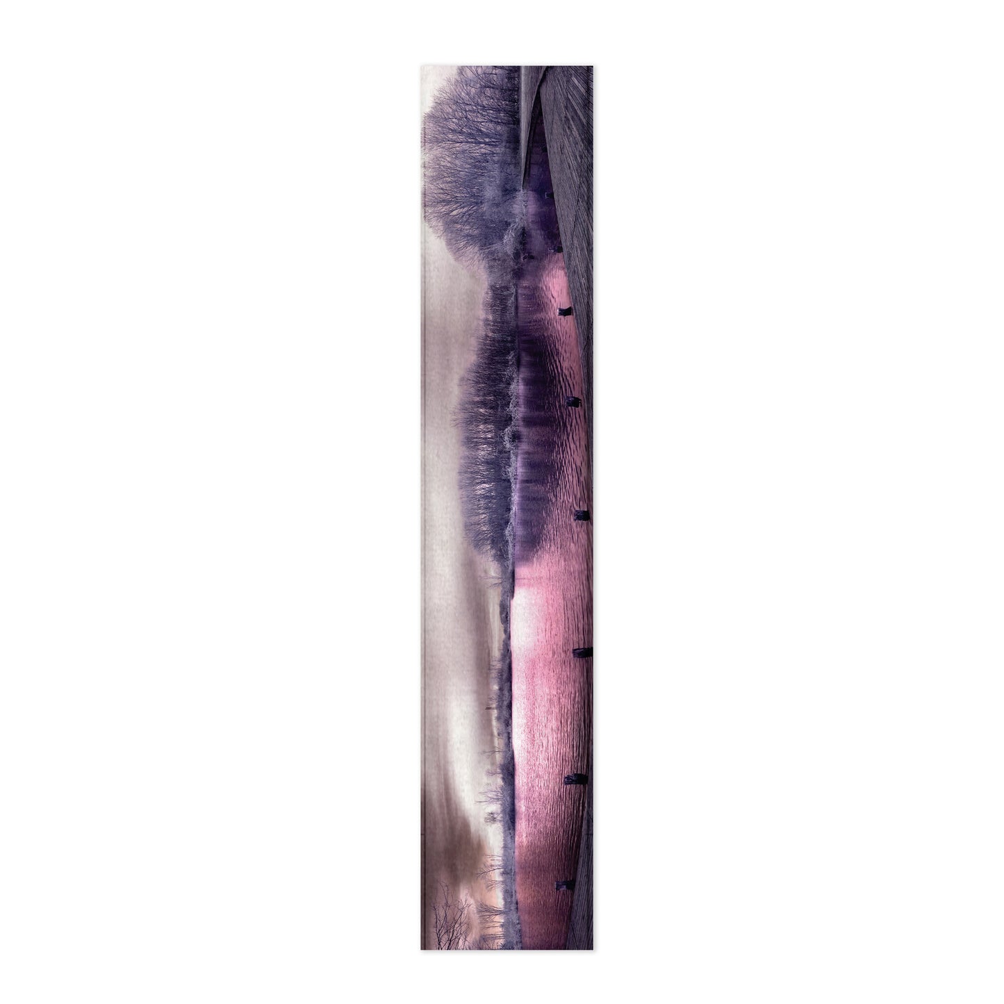 Beautiful Pier View Table Runner