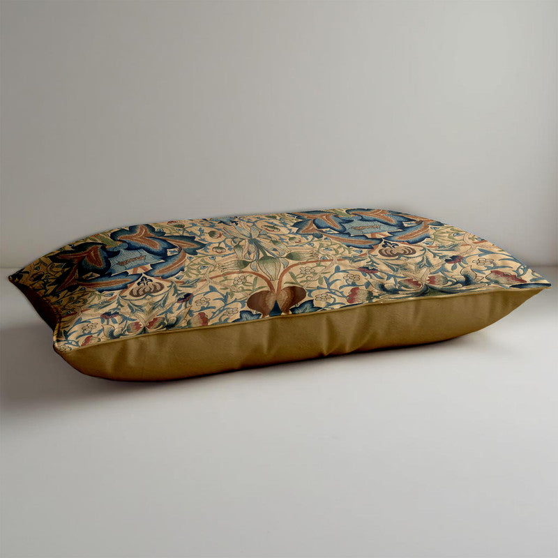 Blue Emblem King Luxury Scatter