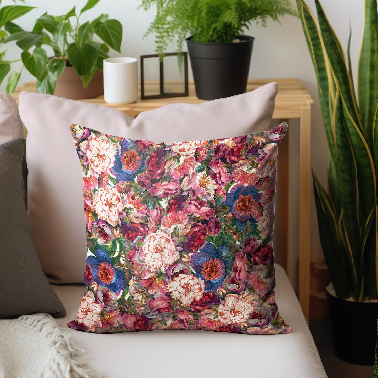 Botanic Layers Luxury Scatter by Mark van Vuuren