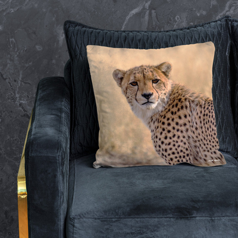 Cheetah Mom Luxury Scatter By Annette Heymans