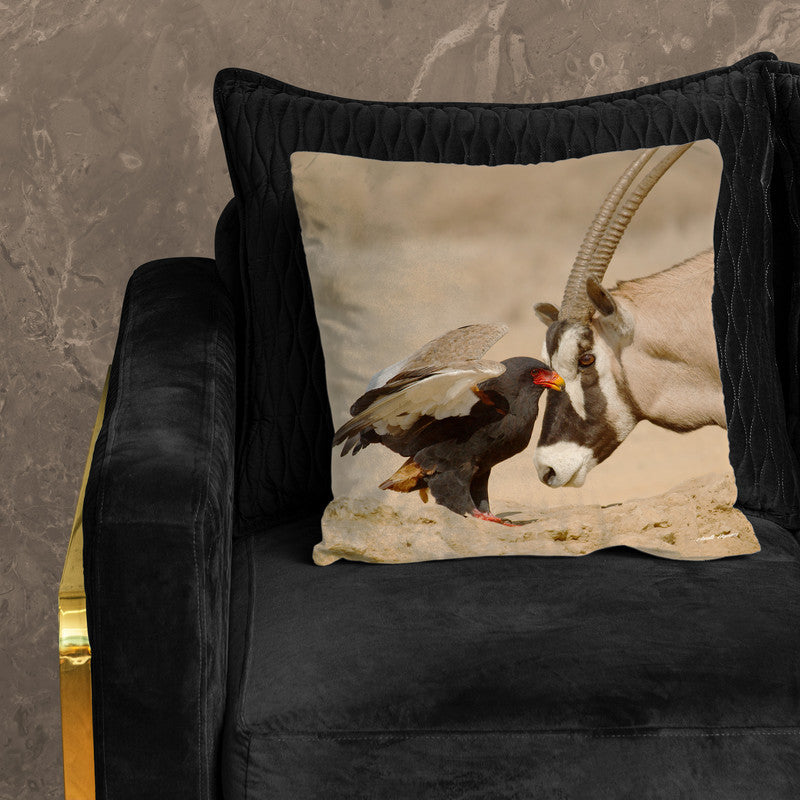 Conversation Luxury Scatter by Annette Heymans