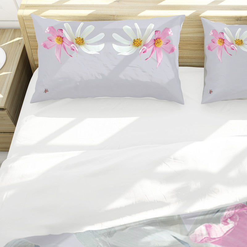 Cosmos Bold Duvet Cover Set By Fifo