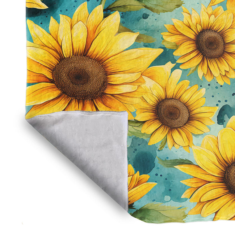 Different Sizes Sunflowers Light Bed Throw
