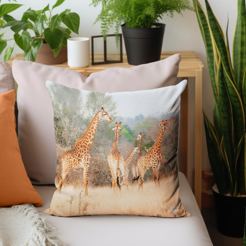 Giraffe Family Luxury Scatter by Ferdie Muller