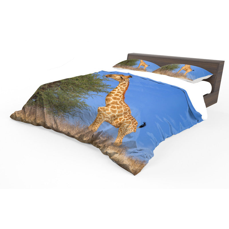 Giraffe on Horizon Duvet Cover Set by Fanie Heymans