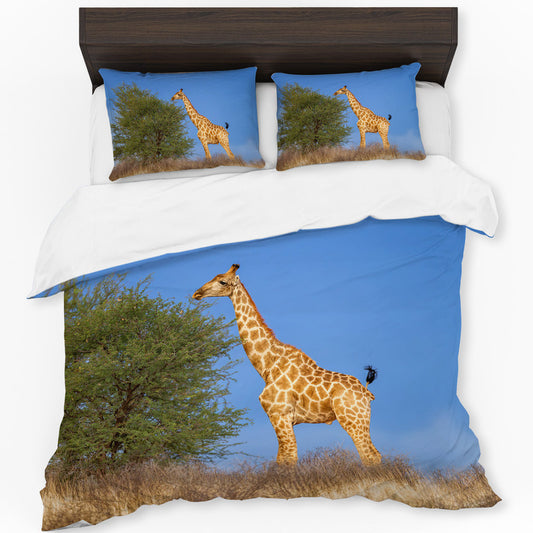 Giraffe on horison Duvet Cover Set By Fanie Heymans