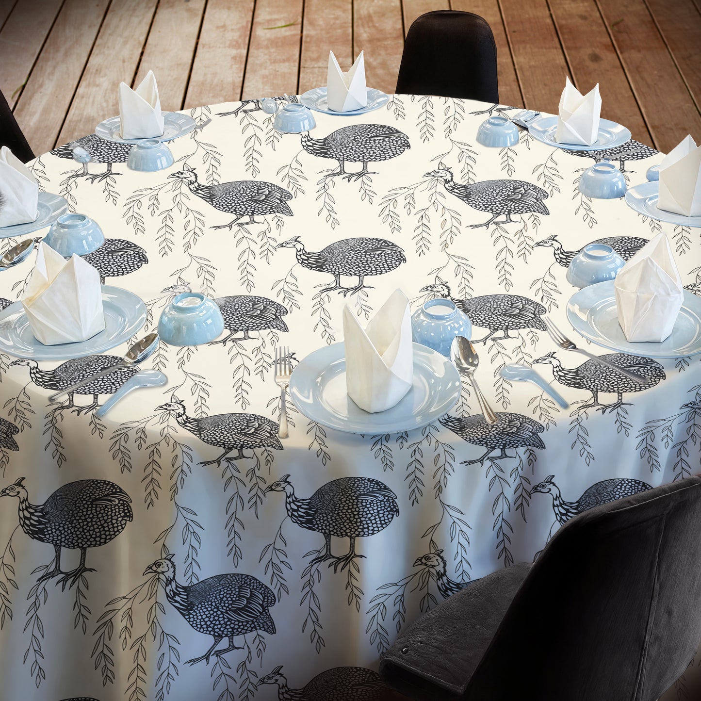 Guinea Fowl 2,3m Round Tablecloth