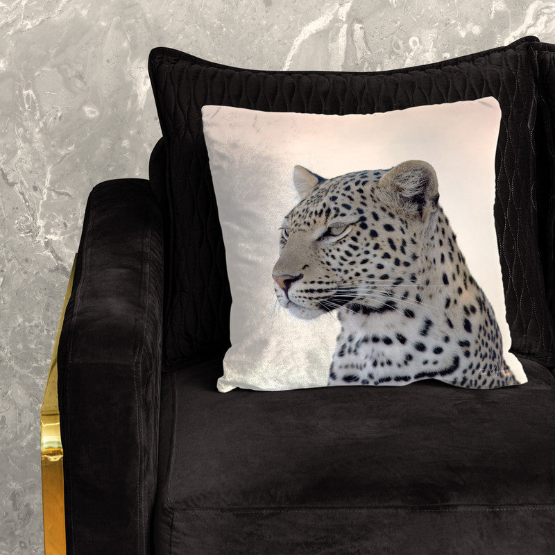 Kgalagadi Leopard Luxury Scatter by Fanie Heymans