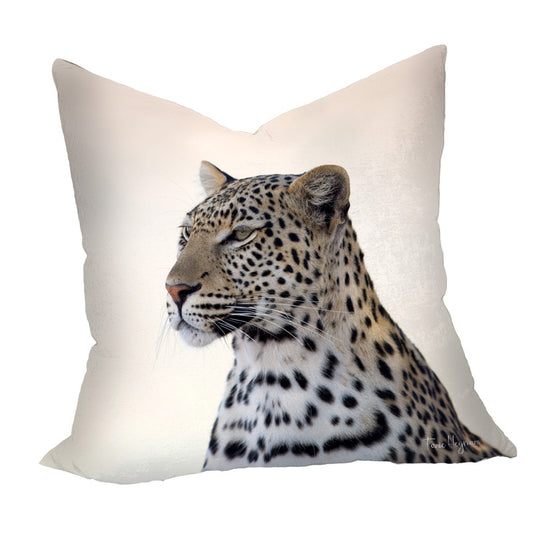 Kgalagadi Leopard Luxury Scatter by Fanie Heymans