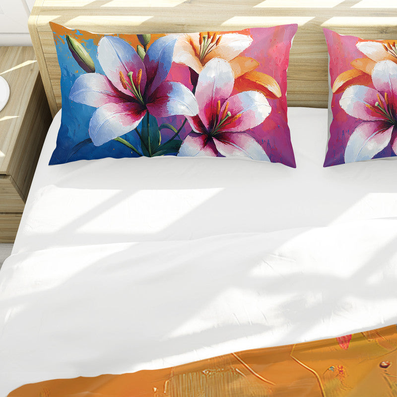 Lilly Flowers Duvet Cover Set by Wikus Schalkwyk