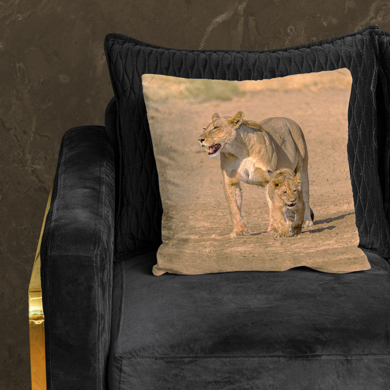 Lion Cub Luxury Scatter by Fanie Heymans