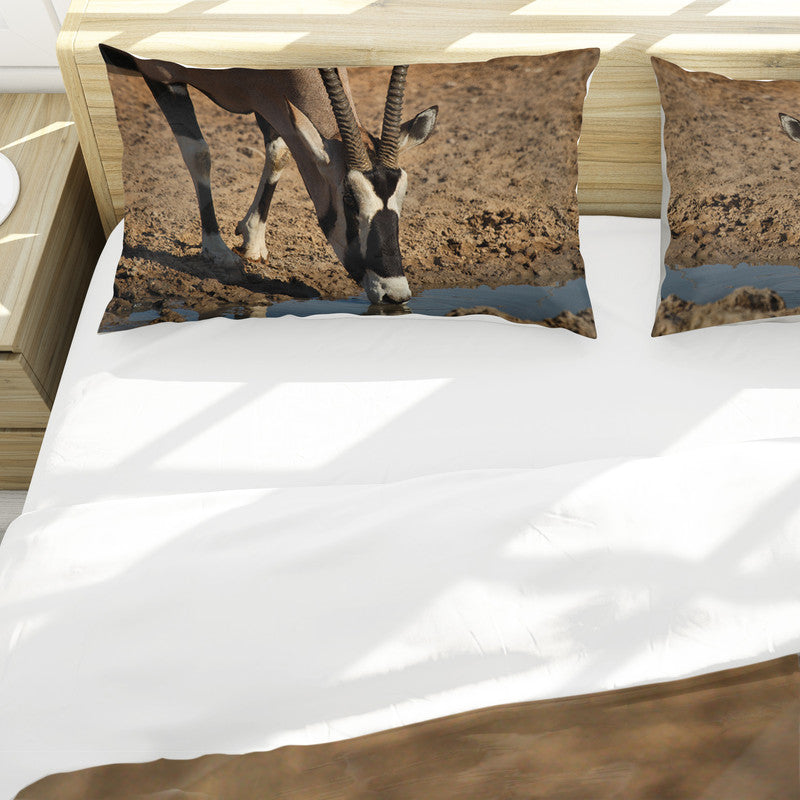 Oryx Portrait By Annette Heymans Duvet Cover Set