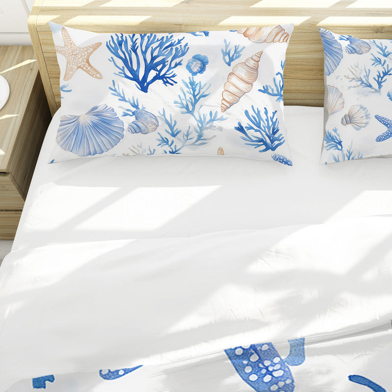 Soft Seashells Duvet Cover Set by Wikus Schalkwyk