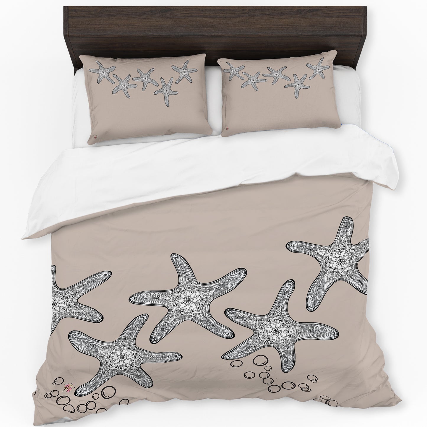 Starfish On Taupe Duvet Cover Set by Fifo