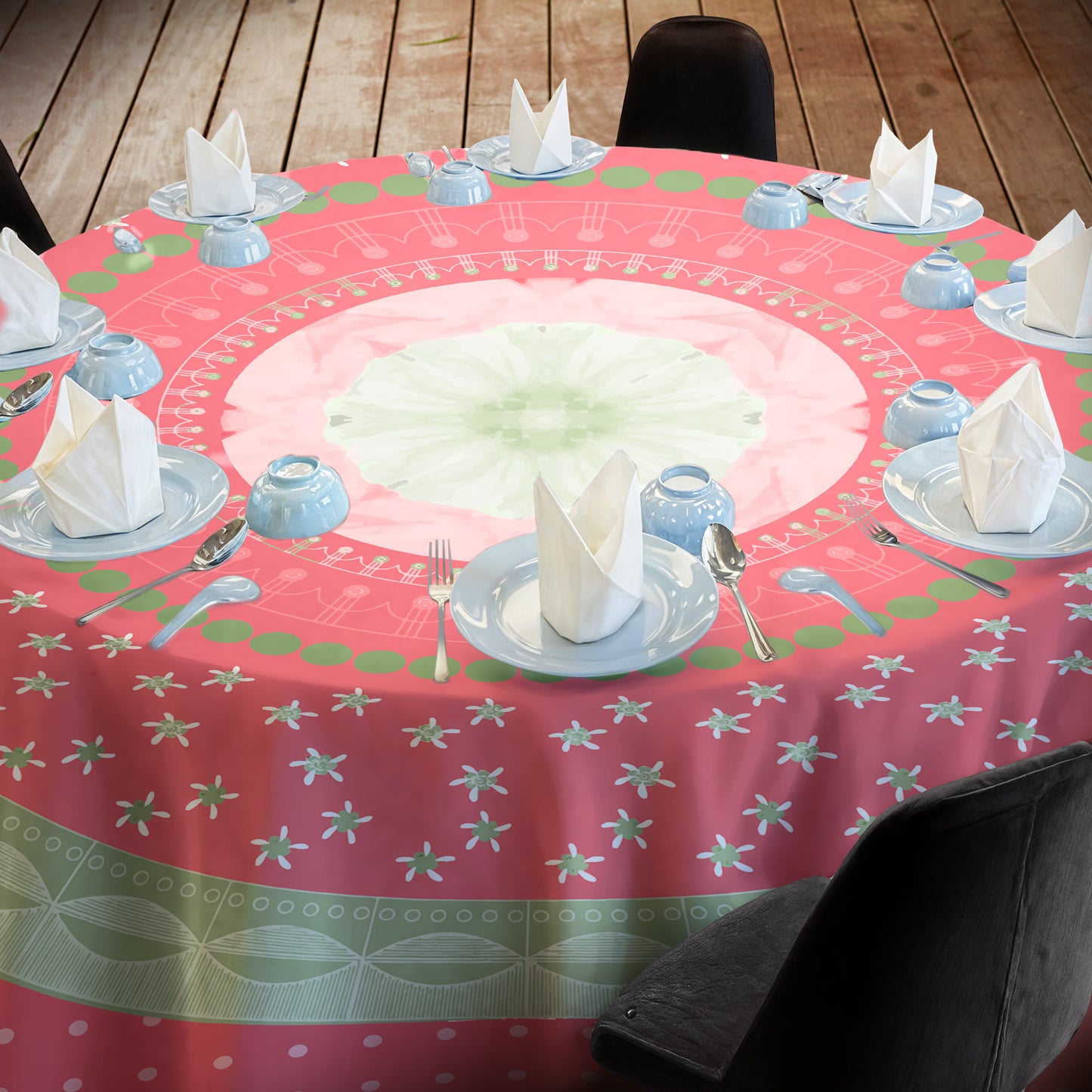 Strawberry and Mint 2,3m Round Tablecloth