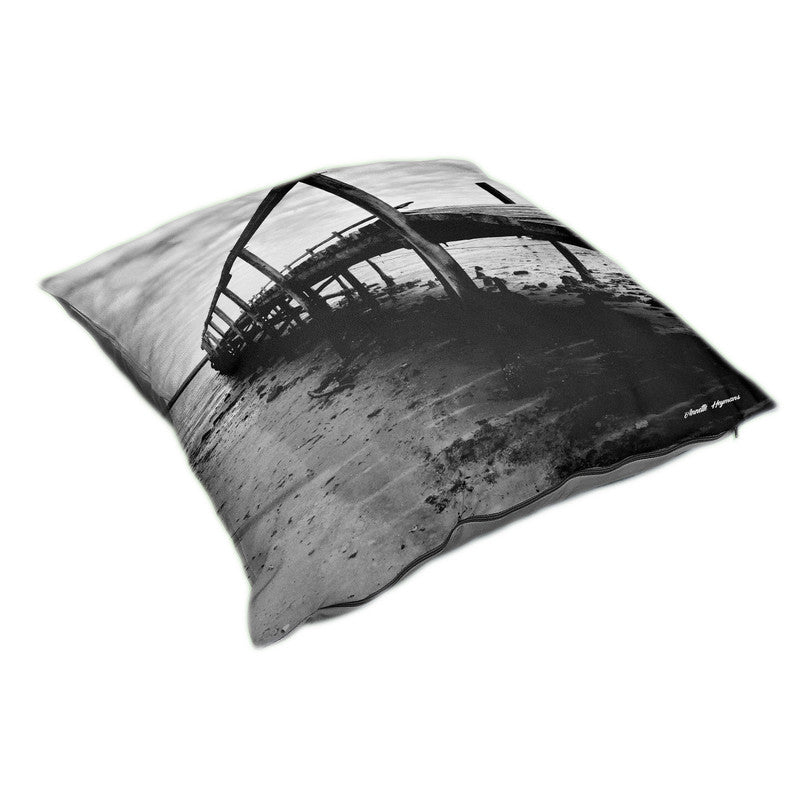 Water Under the Bridge Luxury Scatter By Annette Heymans