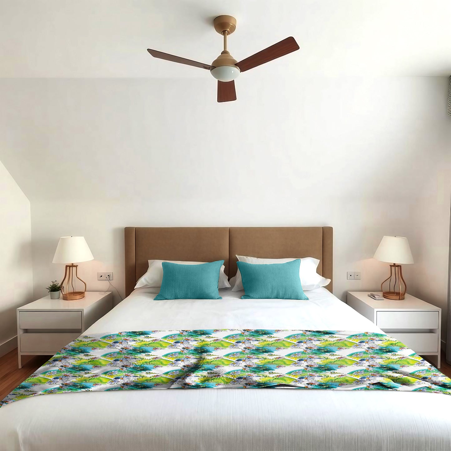 Wild Daisies Light Bed Throw
