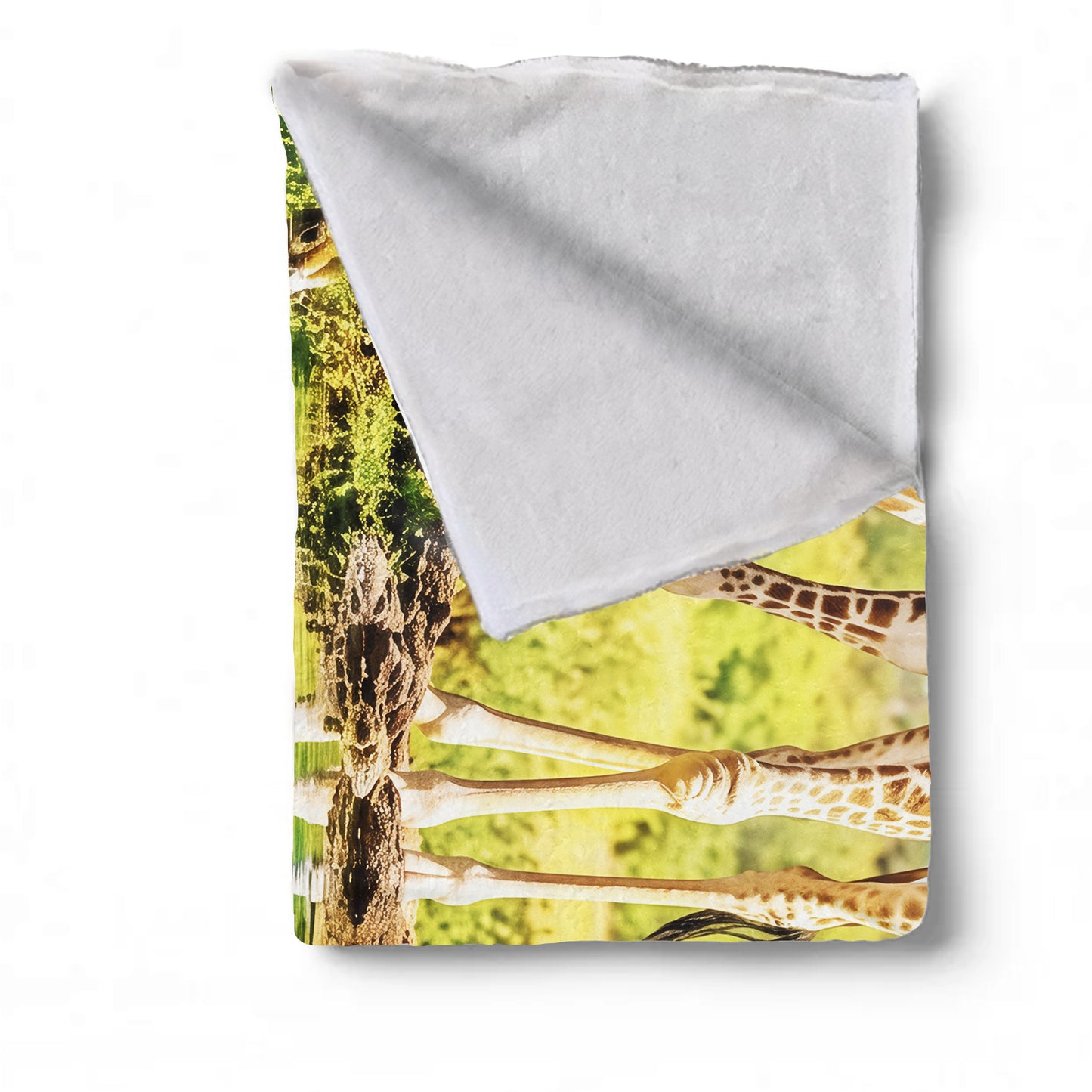 Wildlife Giraffe Oasis Light Weight Fleece Blanket