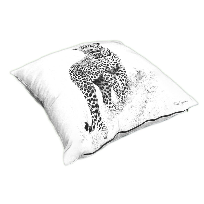 Leopard Black & White Luxury Scatter By Fanie Heymans