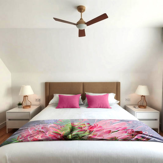 3 Proteas Light Bed Throw