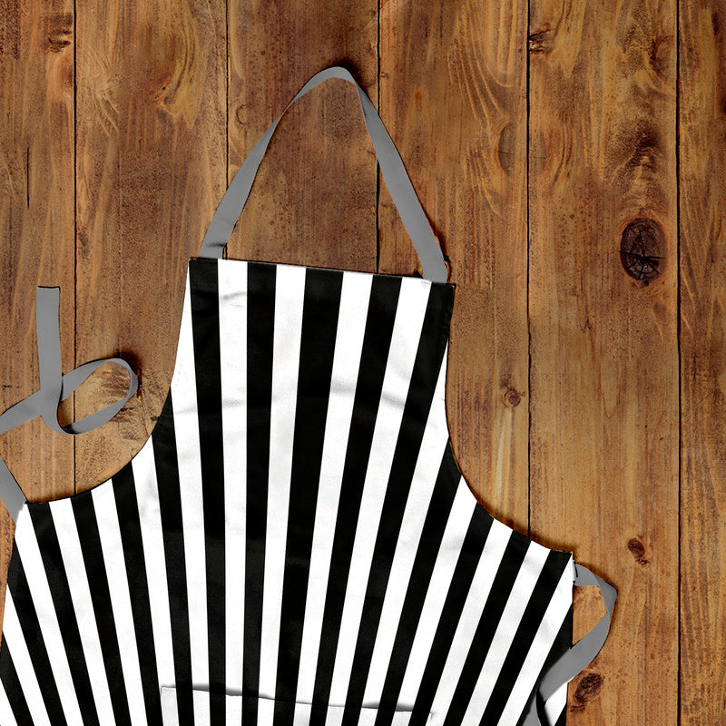 Black Beams Medium Length Apron