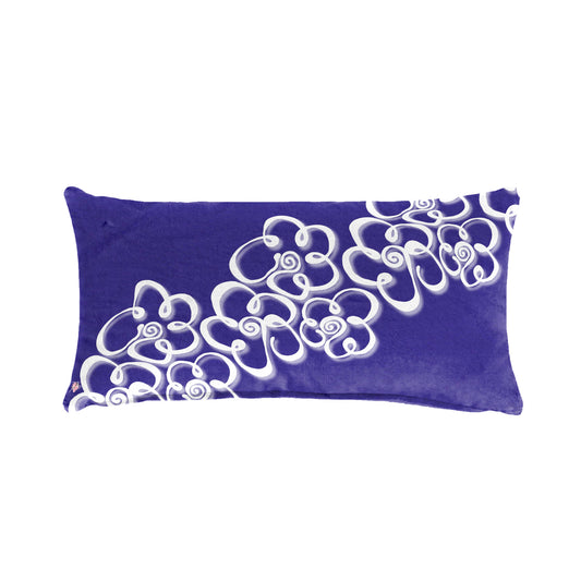 Daisies Bold on Navy By Fifo Oblong Luxury Scatter