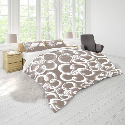 Daisies on Mocha Duvet Cover Set By Fifo