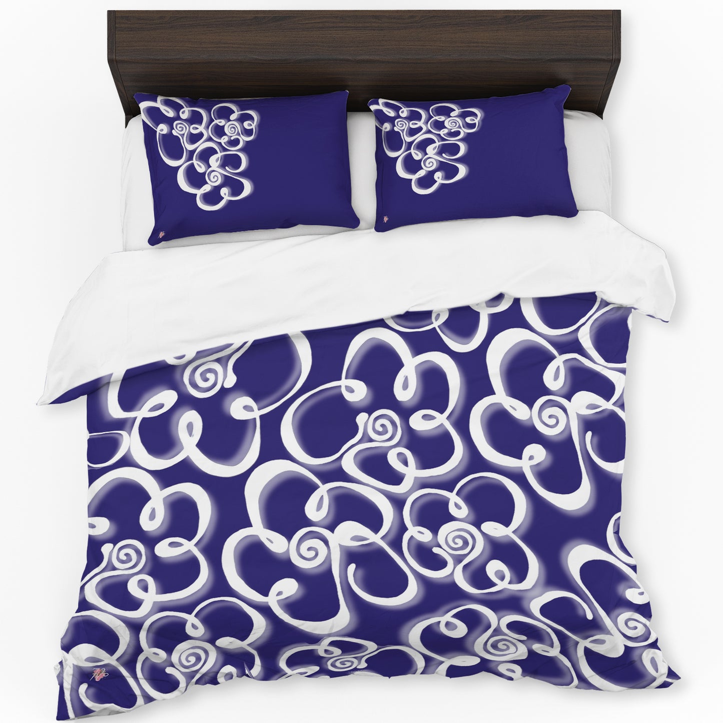 Daisies on Navy Duvet Cover Set By Fifo