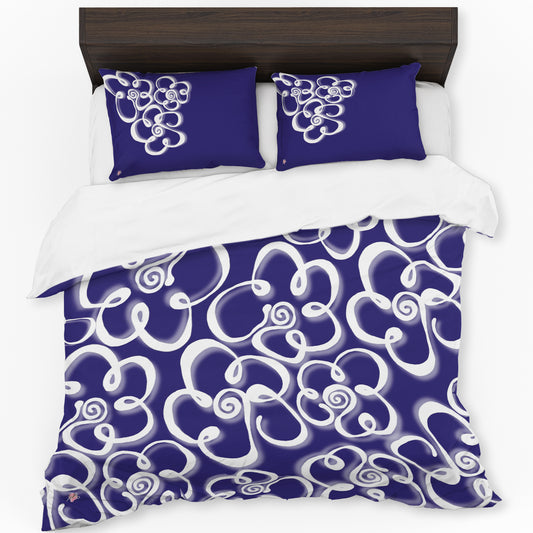 Daisies on Navy Duvet Cover Set By Fifo