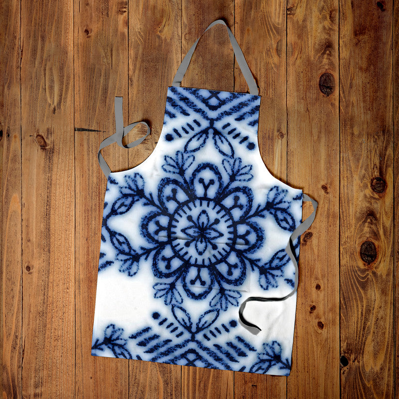 Delft Pattern Medium Length Apron
