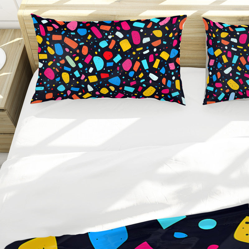 Electric Pebbles Duvet Cover Set by Wikus Schalkwyk