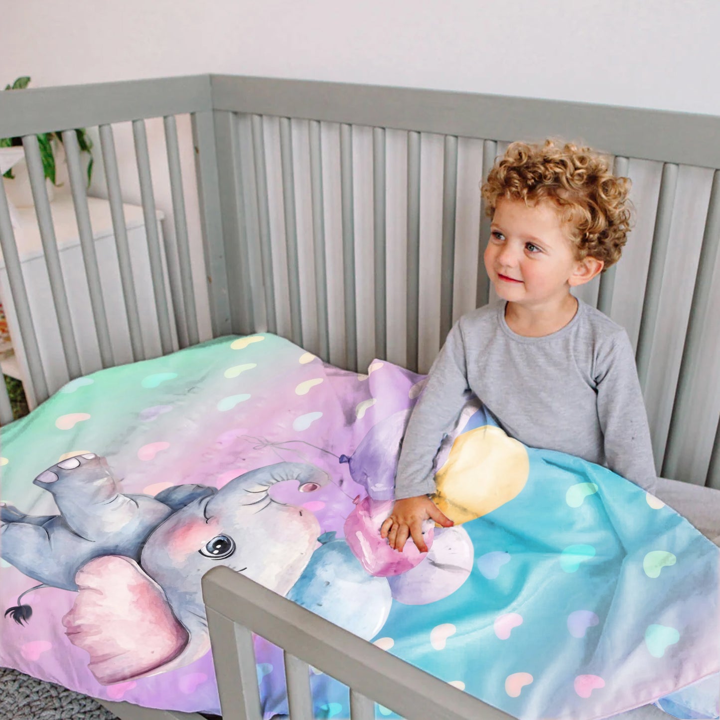 Elly Carrying Balloons Cot Set