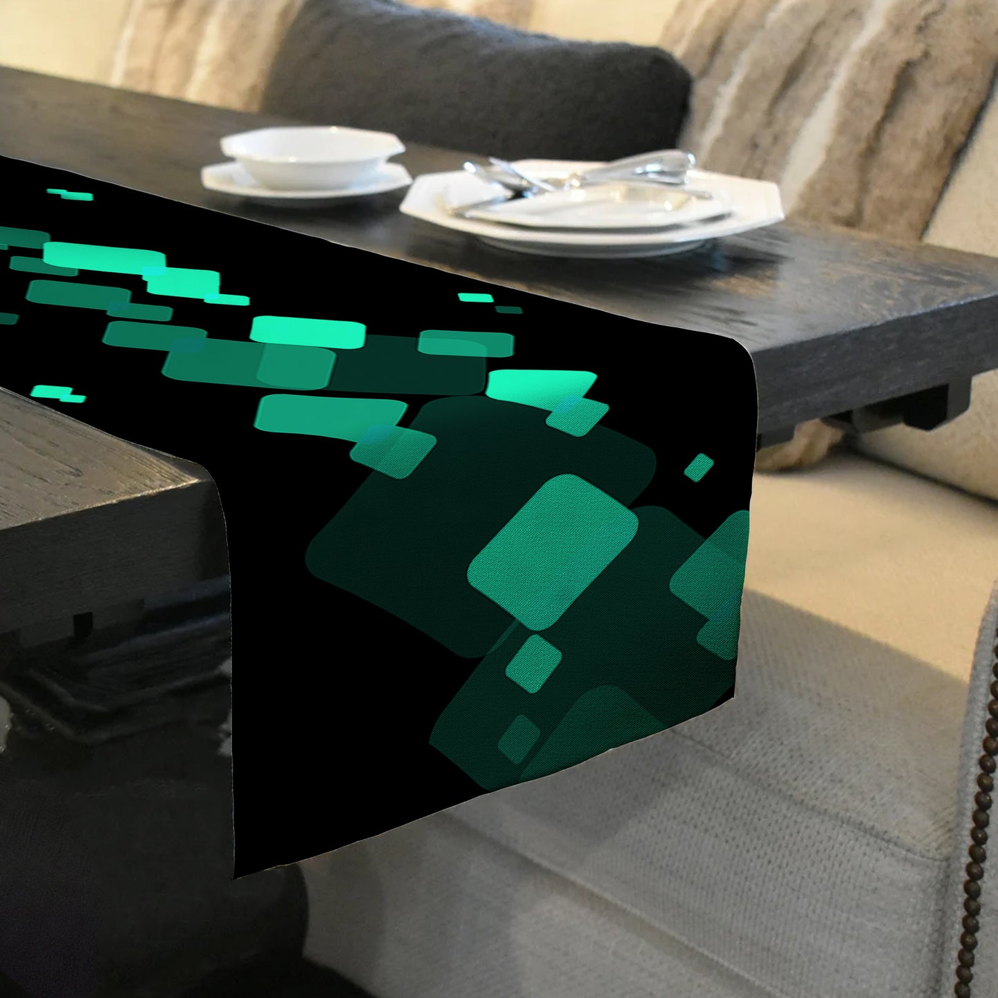 Emerald Pattern Table Runner