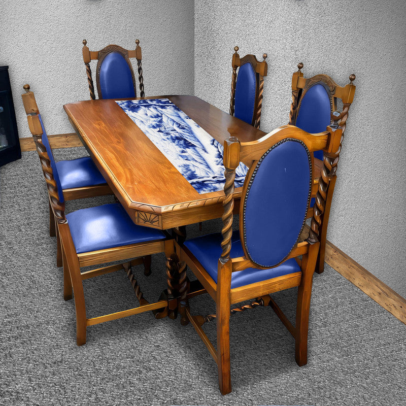 Famous Town in the Netherlands 160cm Table Runner