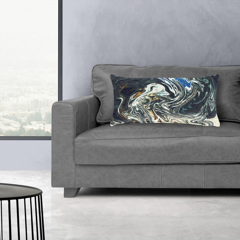 Flowing Black and White King Luxury Scatter