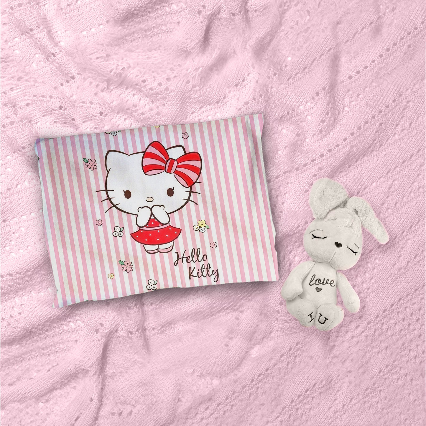 Hello Kitty Cot Set
