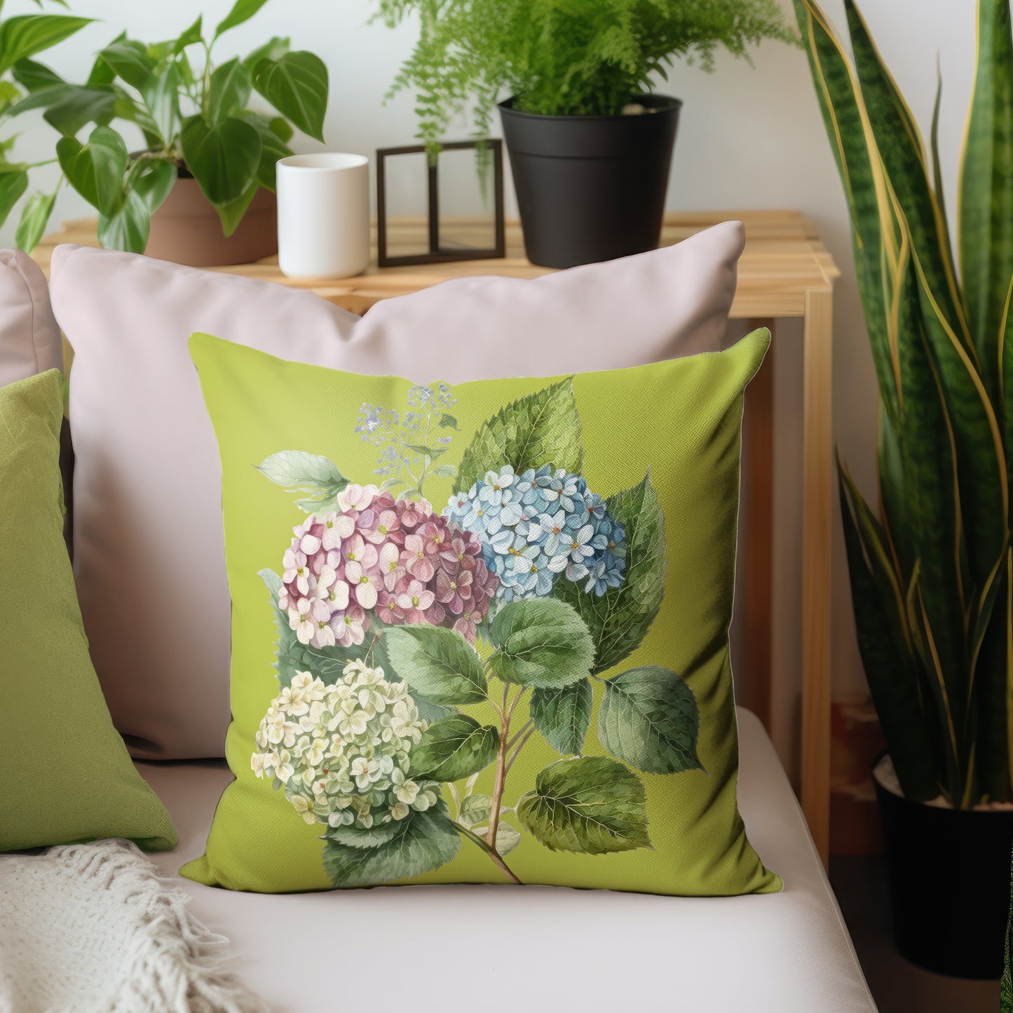 Hydrangea Luxury Scatter by Mark van Vuuren