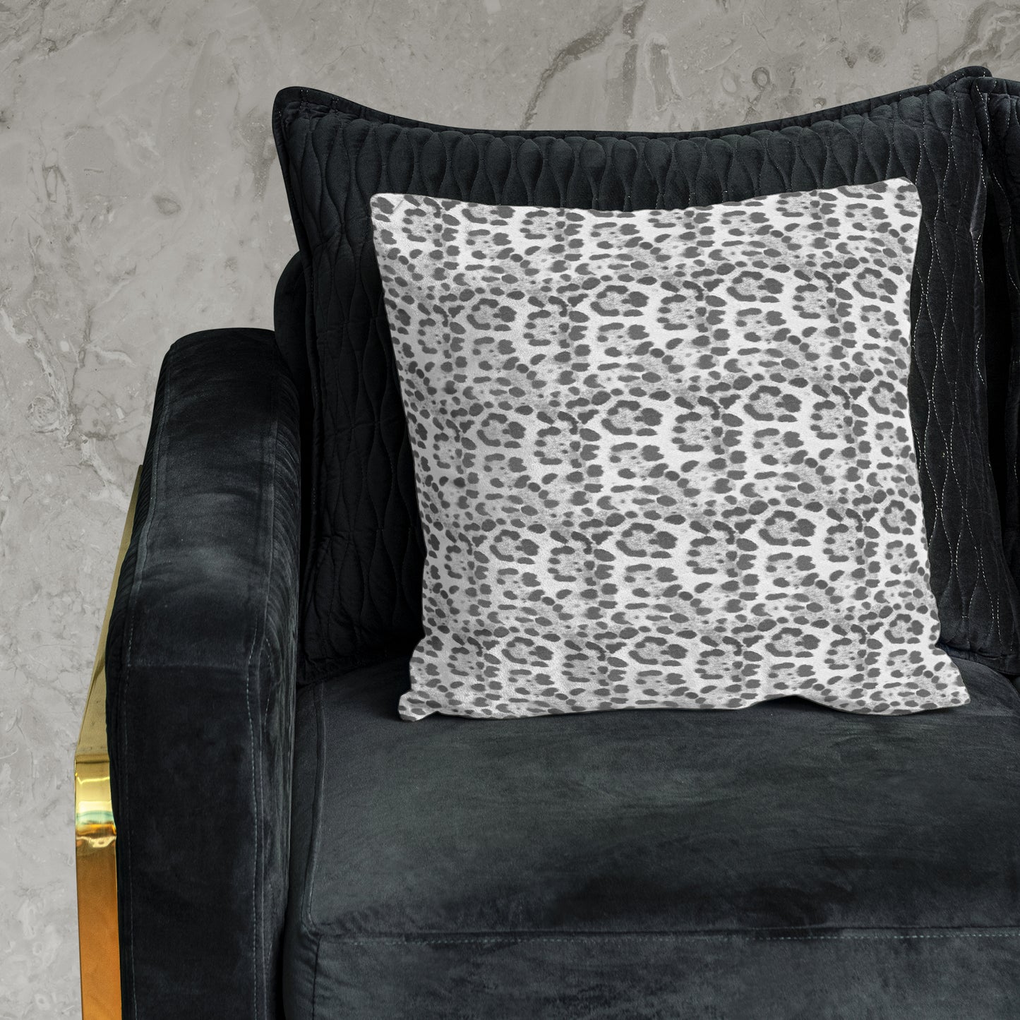Imitation White Leopard Fur Luxury Scatter
