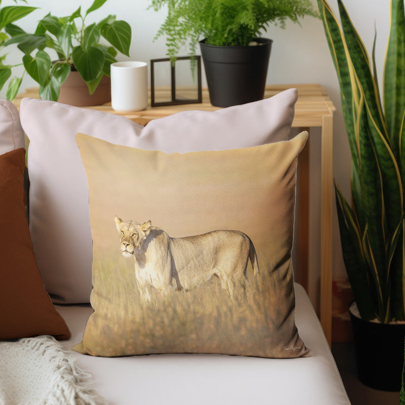 Lioness Kgalagadi Luxury Scatter by Fanie Heymans