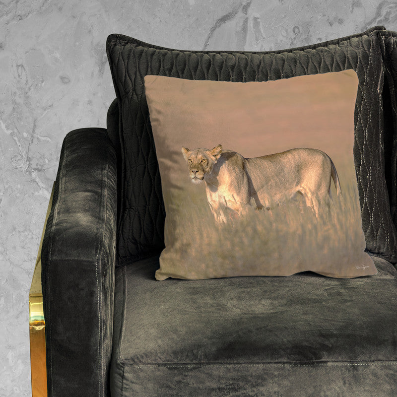 Lioness Kgalagadi Luxury Scatter by Fanie Heymans