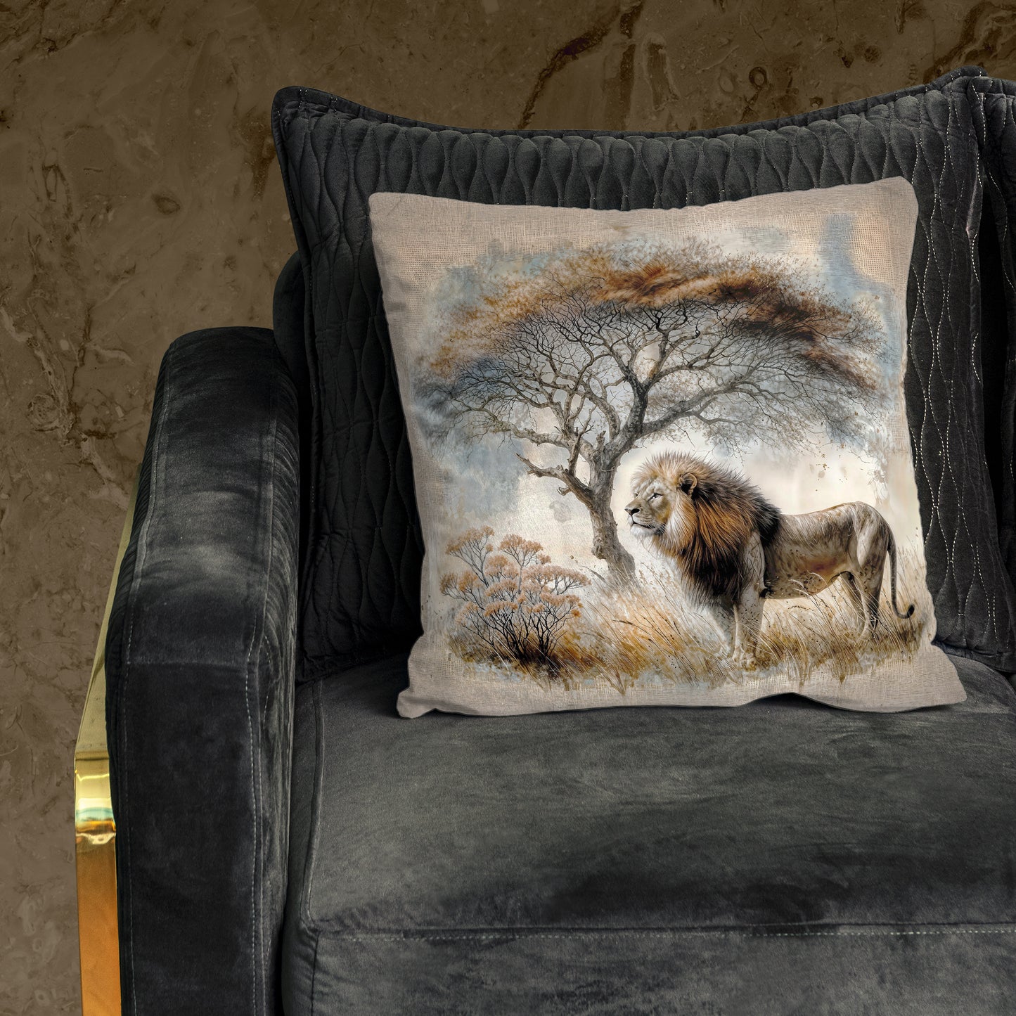 Lone Lion Luxury Scatter