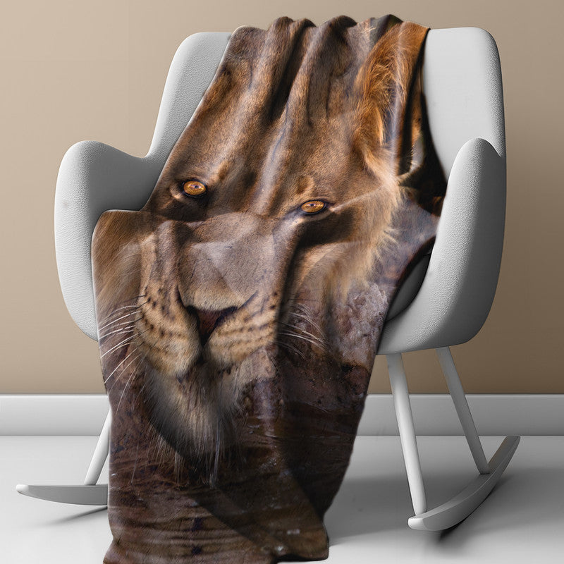 Male Lion Kgalagadi Light Weight Fleece Blanket By Fanie Heymans