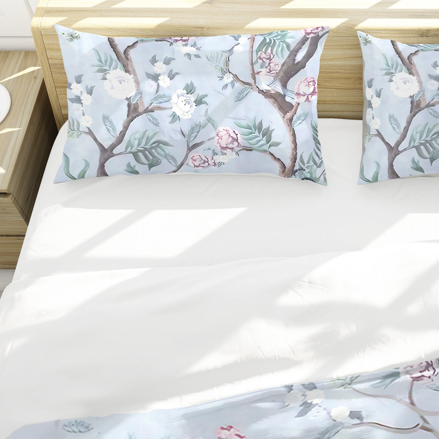 Midmorning Gossip Duvet Cover Set