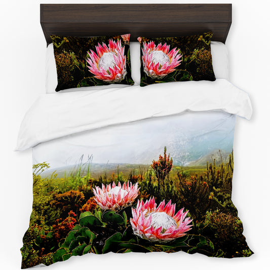 Mountain Proteas Duvet Cover Set