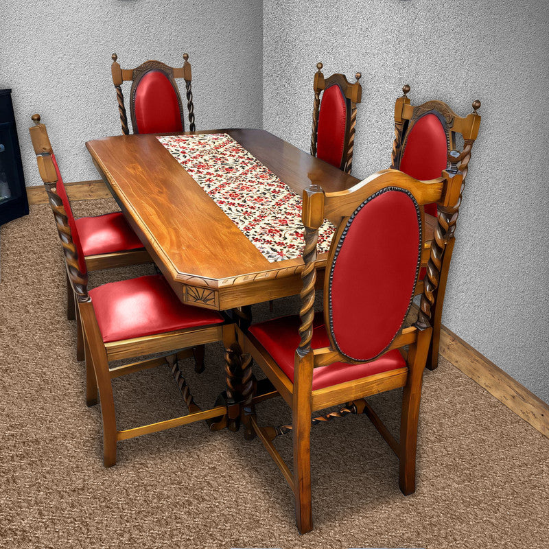 Red Bloom Diamond Pattern 160cm Table Runner