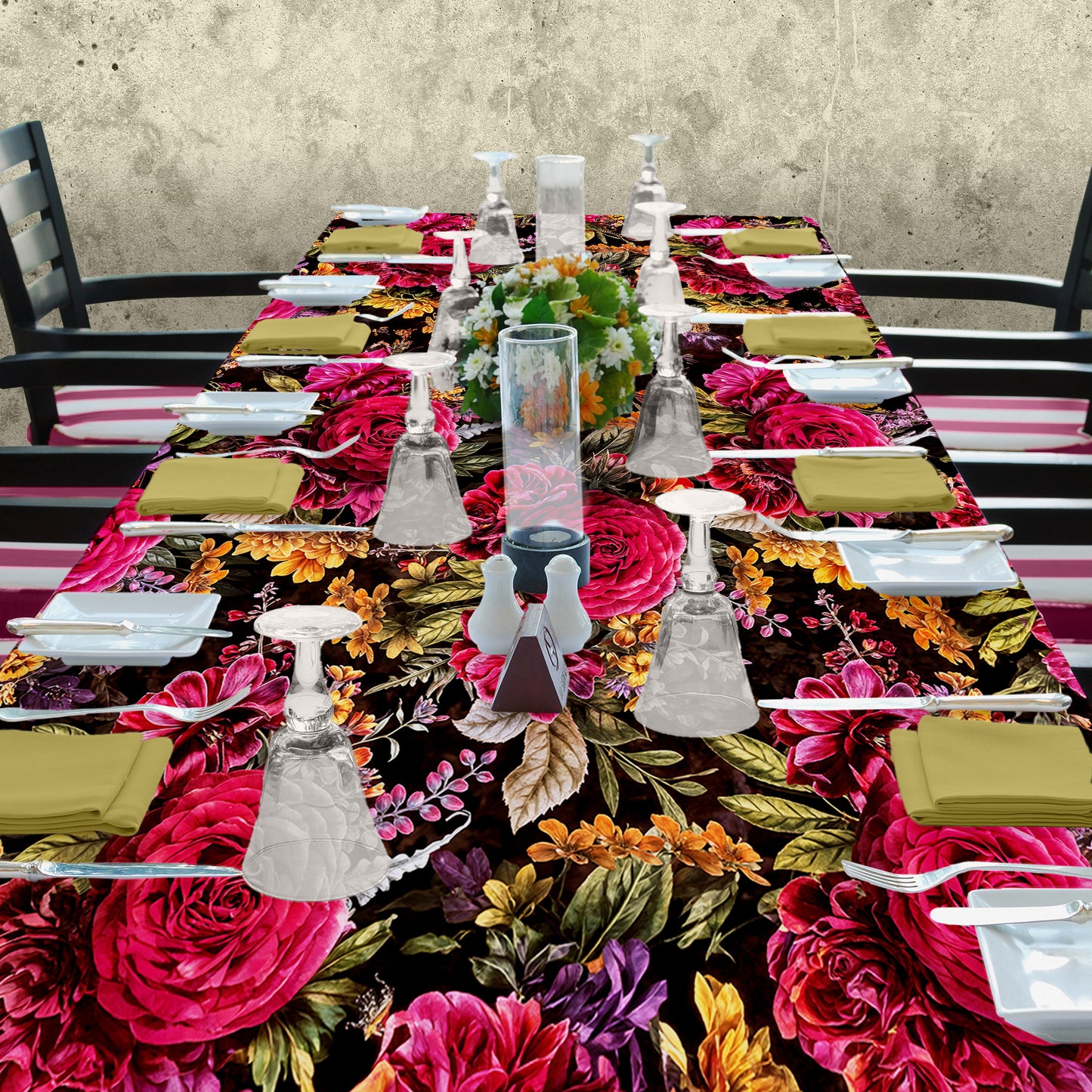 Rose Corner 3m Rectangle Tablecloth