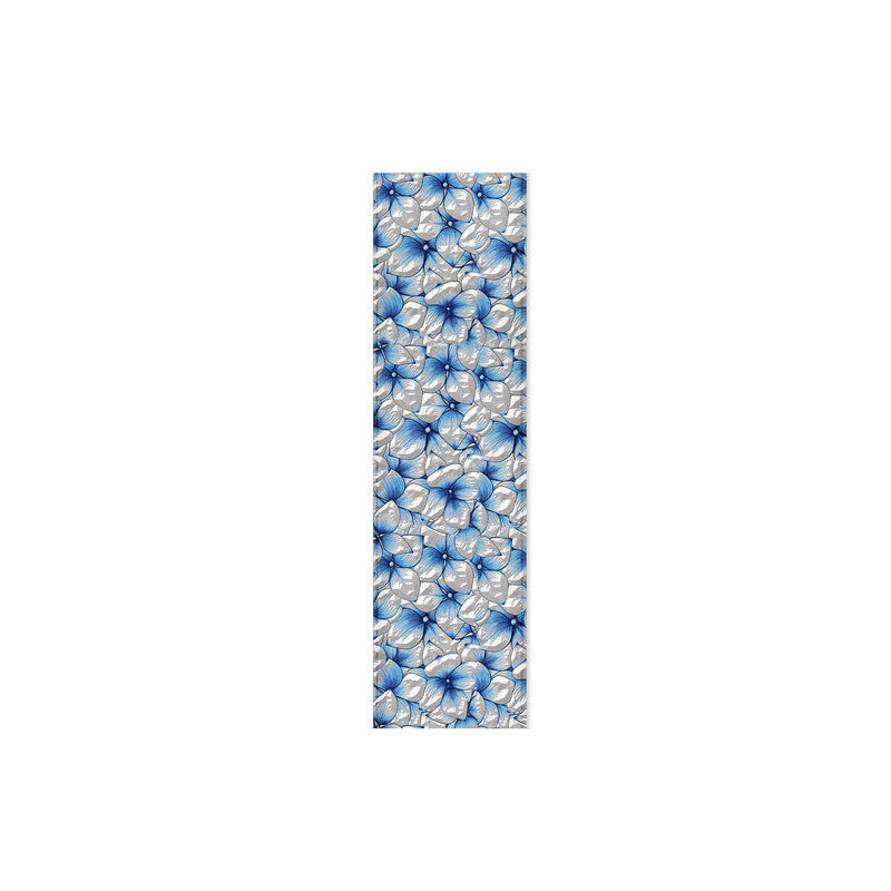 Silver Leaves 160cm Table Runner